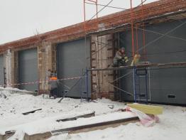 Промышленные секционные ворота